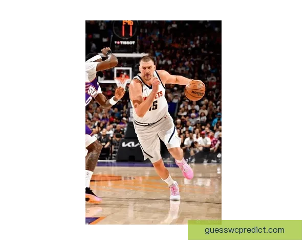 约基奇跳投准绝杀砍下三双助掘金横扫太阳稳居西部前四